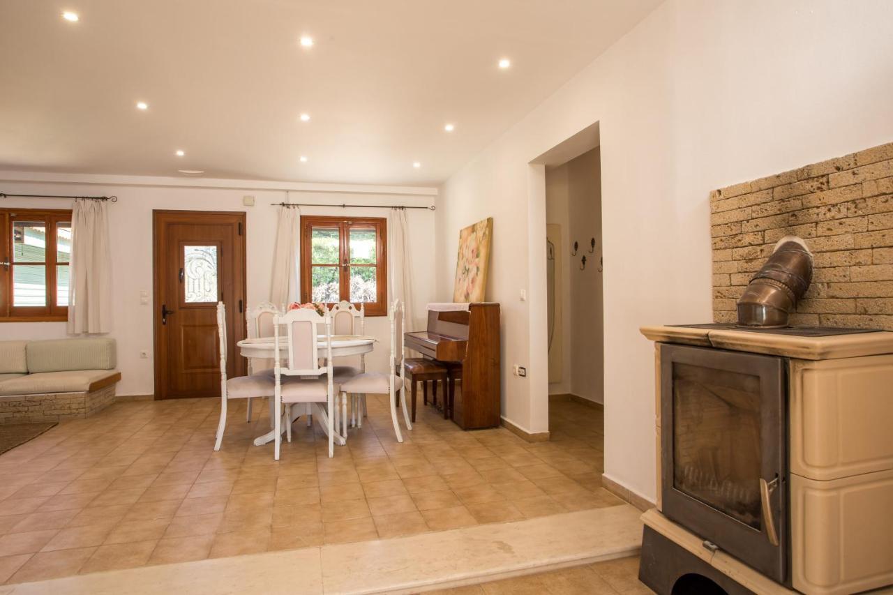 Emarmene Home With Private Pool Near Rhodes Town & Airport Koskinou  外观 照片